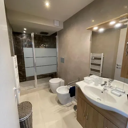 Jacaranda Apartment